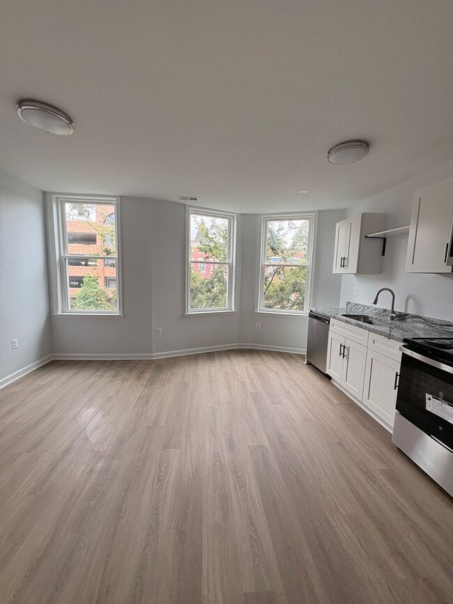 Photo - 2633 N Charles St Apartment