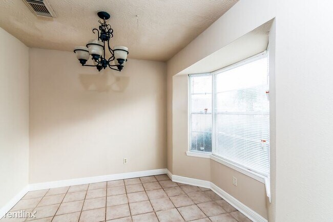 Building Photo - 3 br, 2 bath House - 15614 Golden Eagle Dr