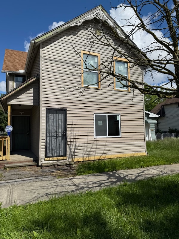 3199 W 44th St Cleveland, OH 44109 – photo 1