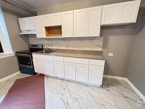 Building Photo - 3043 Villa Ave