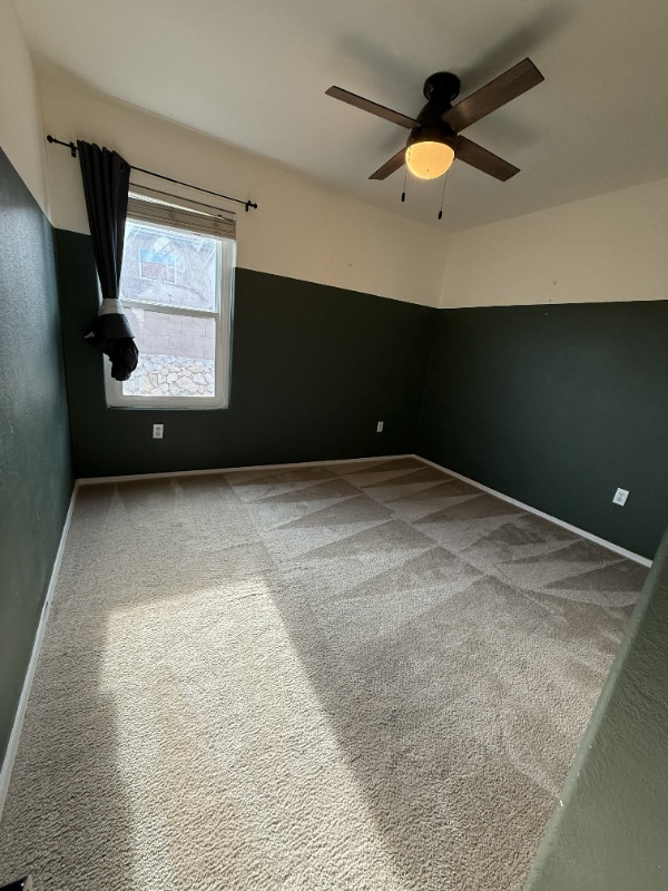 Building Photo - 615 E Sterling Canyon Dr