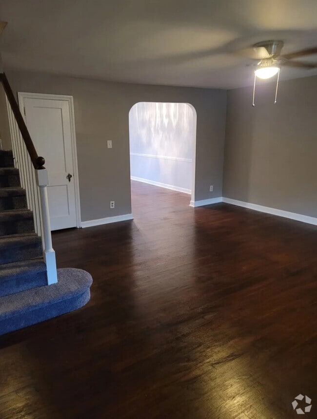 Building Photo - 1205 Eddystone Ave