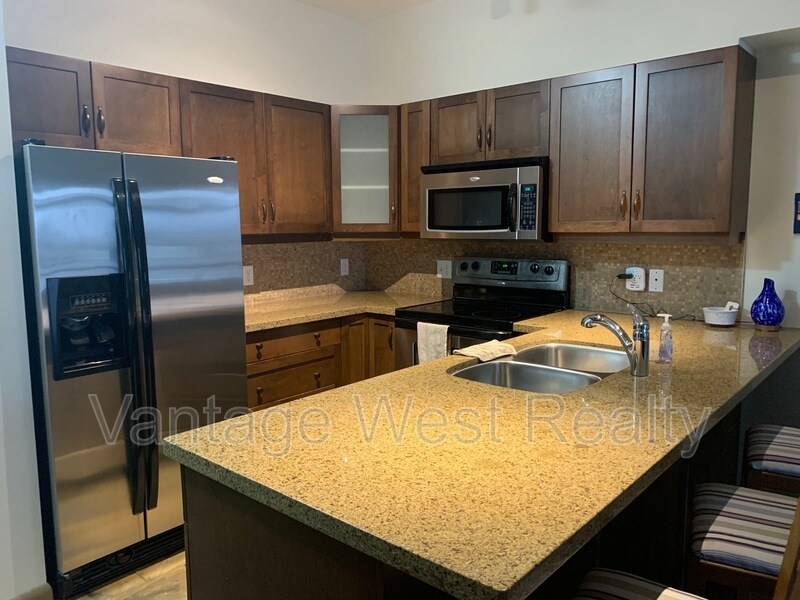 Photo principale - 654-654 Cook Rd