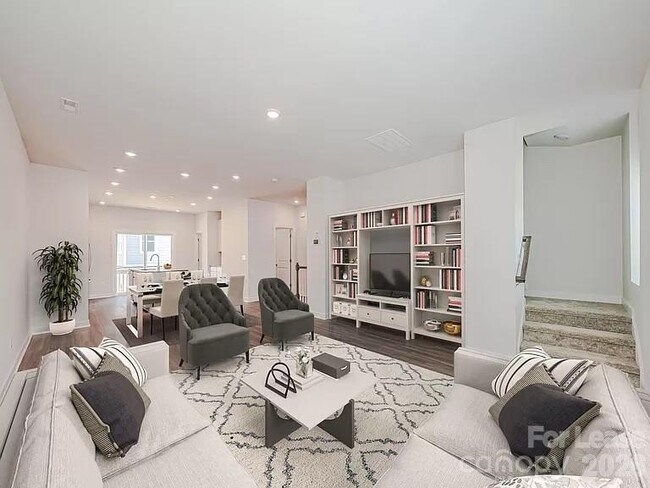 Foto del edificio - 2518 Arbor Loop Dr