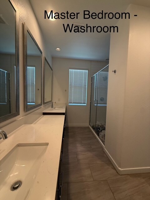 Building Photo - 6628 S Marin Dr