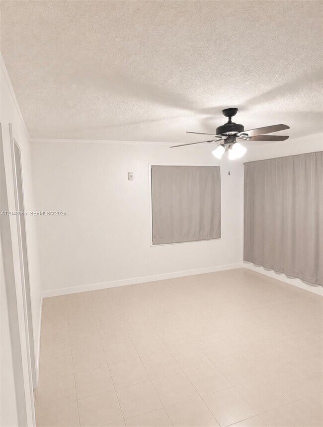 Foto del edificio - 8475 SW 156th Ct