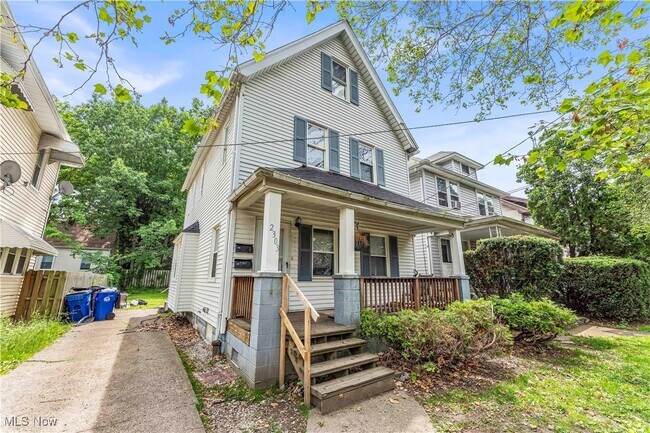 Foto del edificio - 2303 Montclair Ave