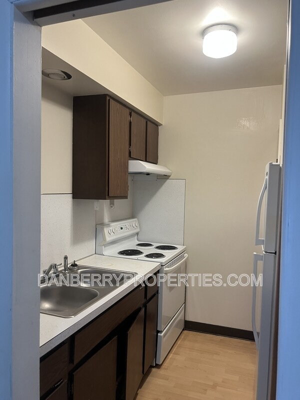 Foto del edificio - 3940 Jackman Rd