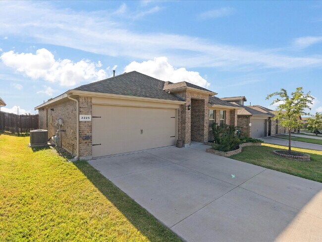 Foto del edificio - 2225 Blythwood Trail
