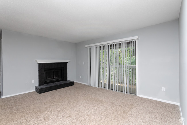 2BR, 1BA -840SF - Midwood Estates