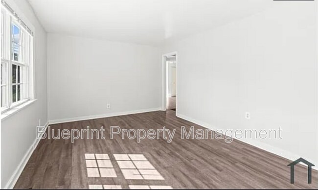 Foto del edificio - 3120 24th St N