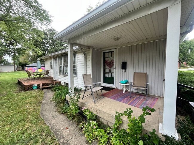 Foto del edificio - 6172 Guilford Ave