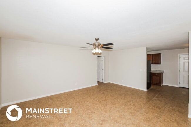 Foto del edificio - 5611 N 32nd Dr
