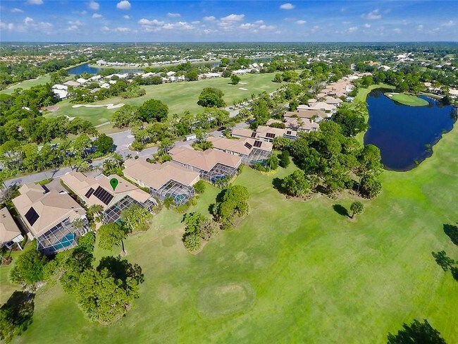Building Photo - 2456 SW Longwood Dr