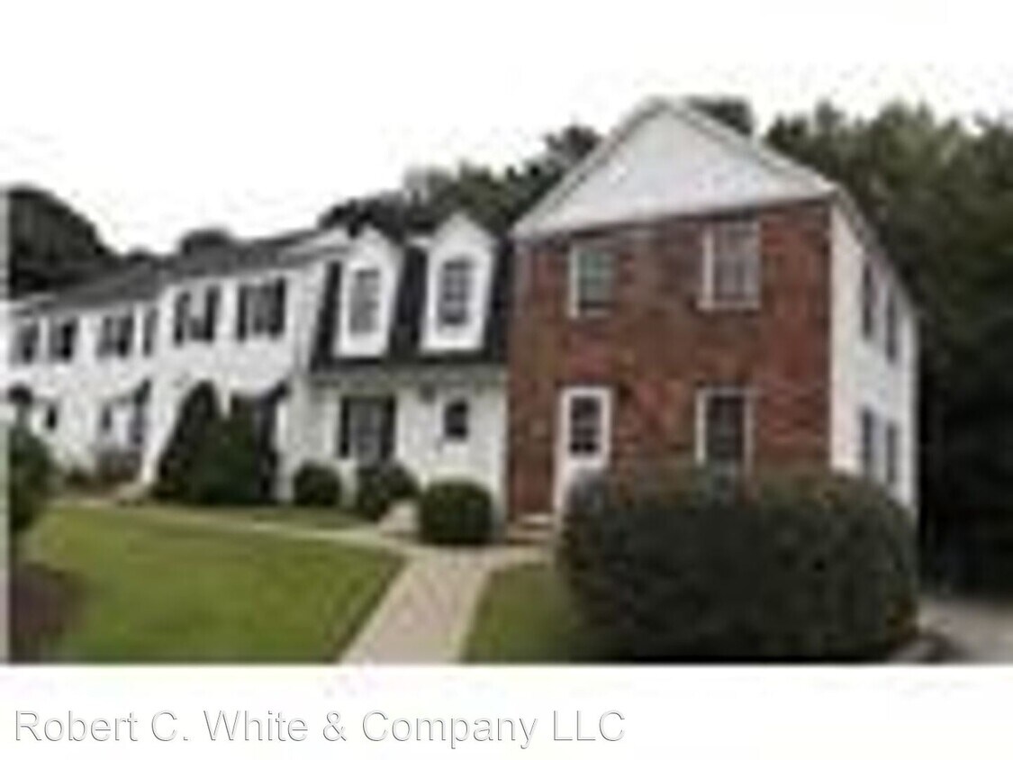 Foto principal - 2 br, 1.5 bath House - 29 Colonial Village