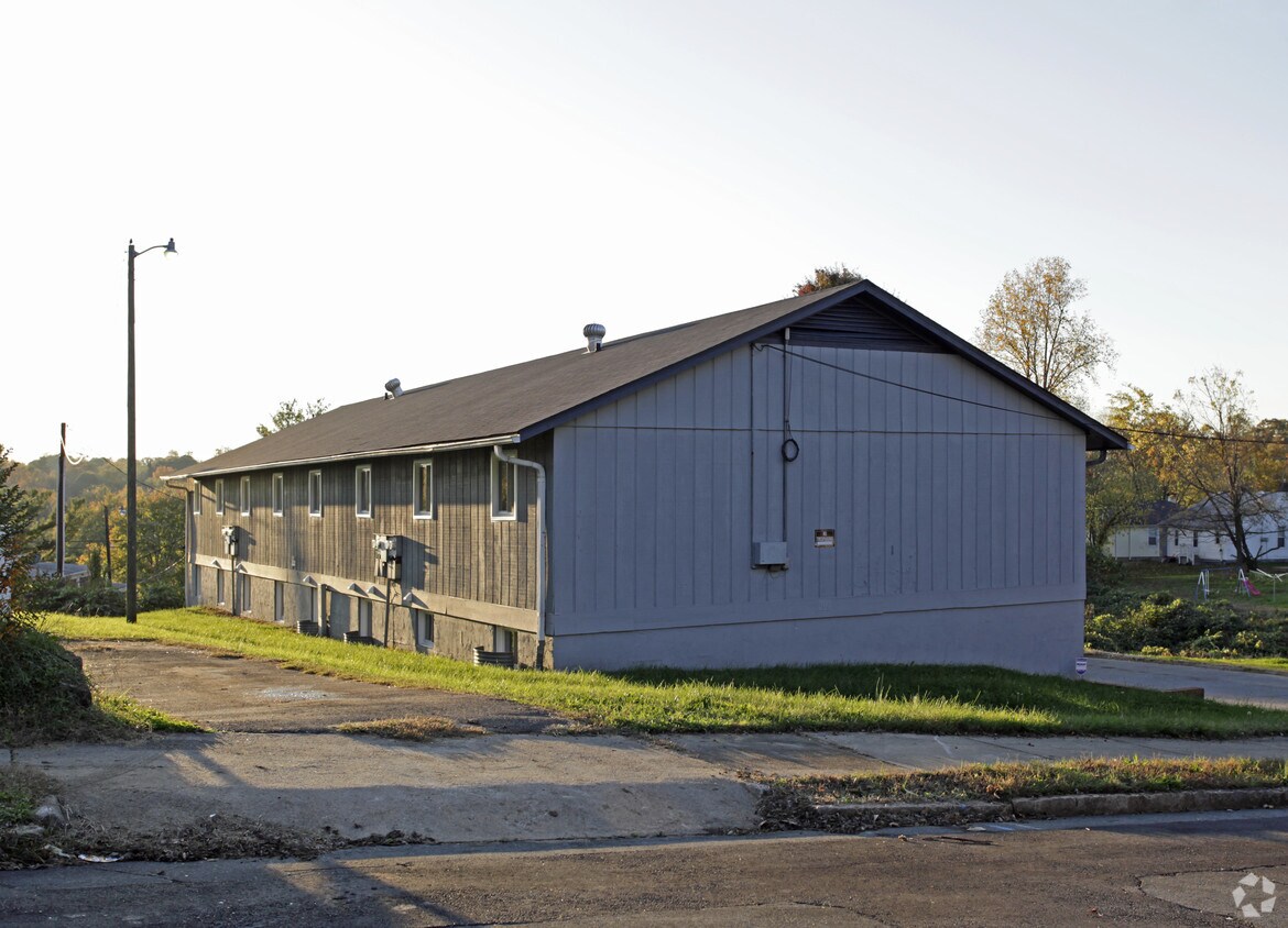 Building Photo - 300 Beaumont St