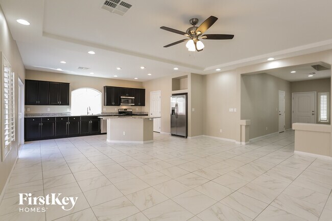 Building Photo - 7226 Shannon Ridge Ct