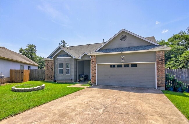 Building Photo - 709 Sapling Cove