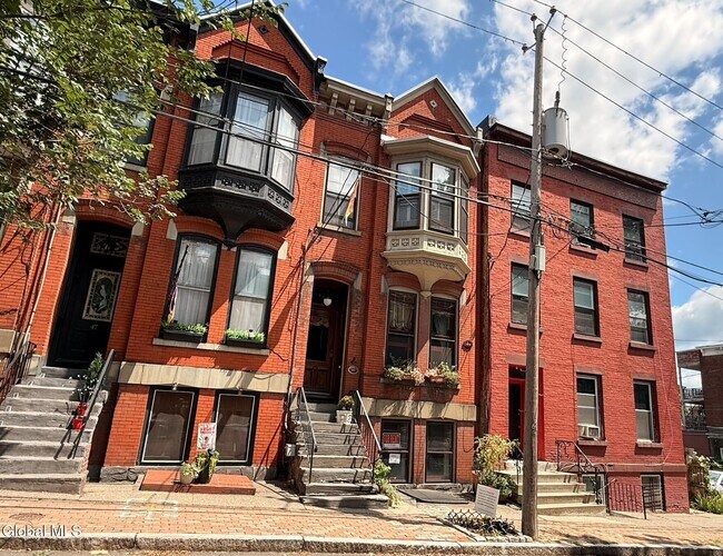Foto del edificio - 45 Elm St