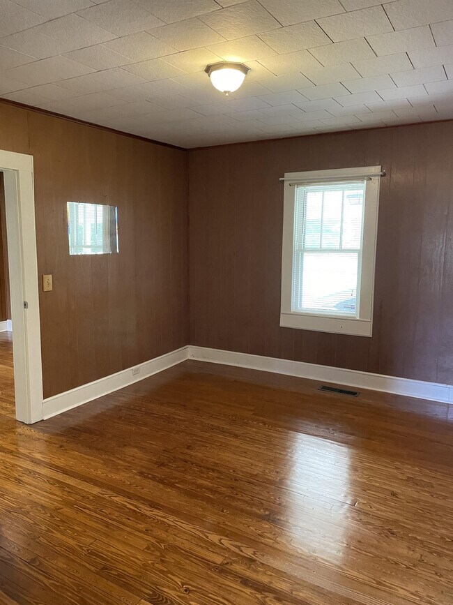 Building Photo - 239 Co Rd 738