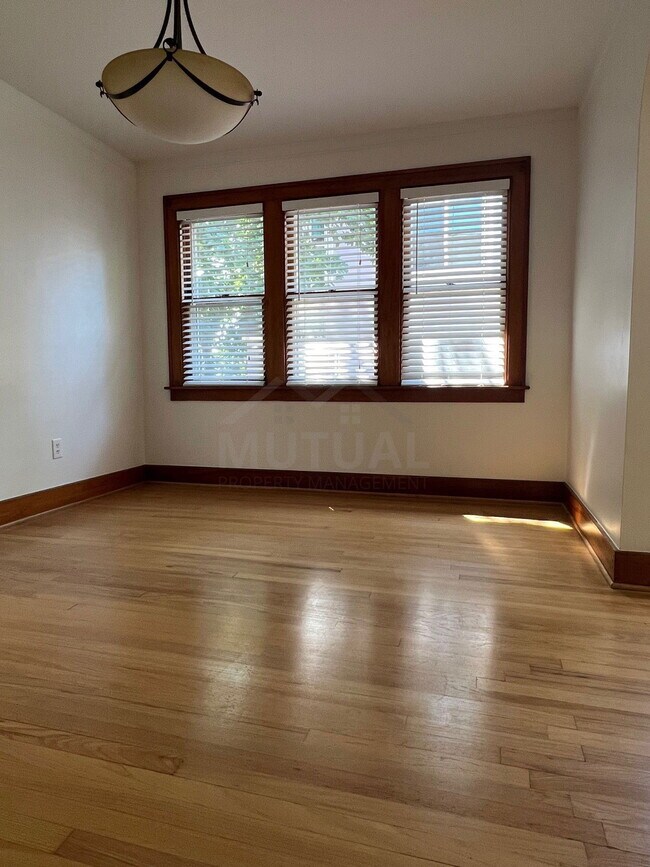 Foto del edificio - 134 Highland Ave