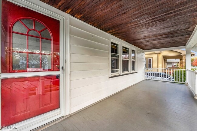 Building Photo - 18901 Renwood Ave