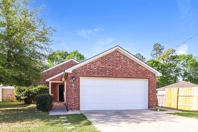 Building Photo - 16266 Hidden Deer Ln
