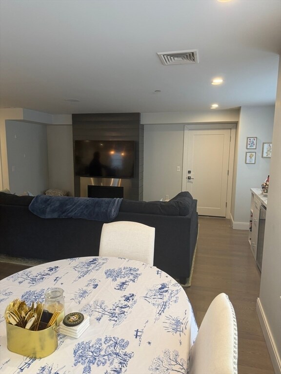 Foto del edificio - 7 Saco St