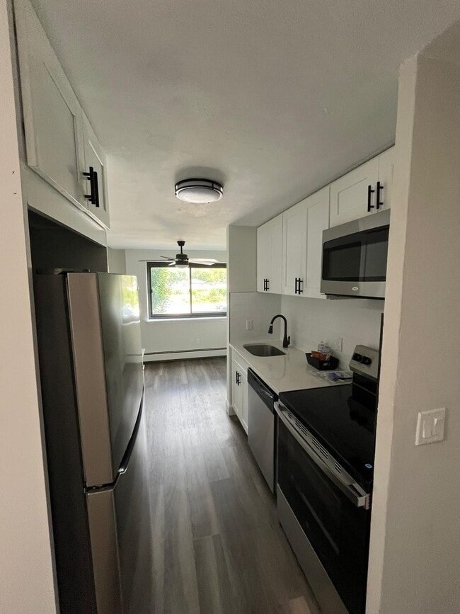 Foto del edificio - Country Club Apartments