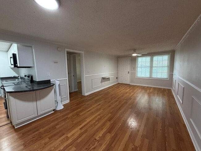 Building Photo - 4307 E Michigan St