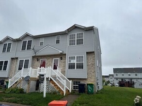 Building Photo - 132 Rosie Dr