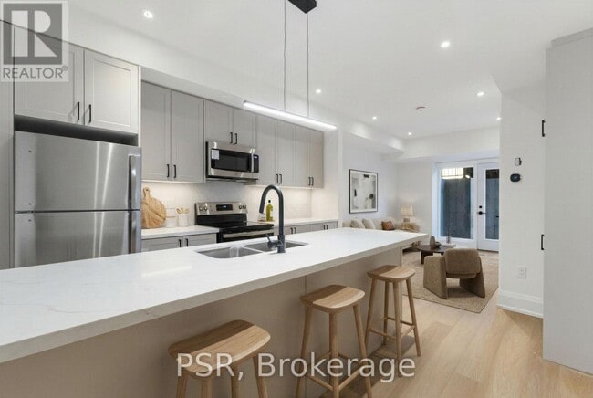 Building Photo - 53 Harriet St