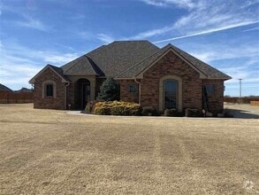 Building Photo - 413 Jaycee Dr