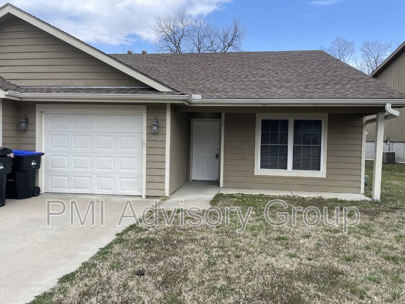 3322 SE Taurus Ave, Topeka, KS 66605 Townhome Rentals in Topeka KS