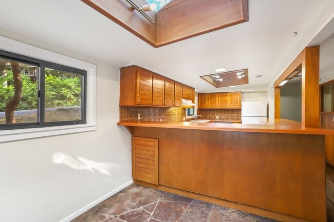Foto del edificio - 2132 SW Boundary St
