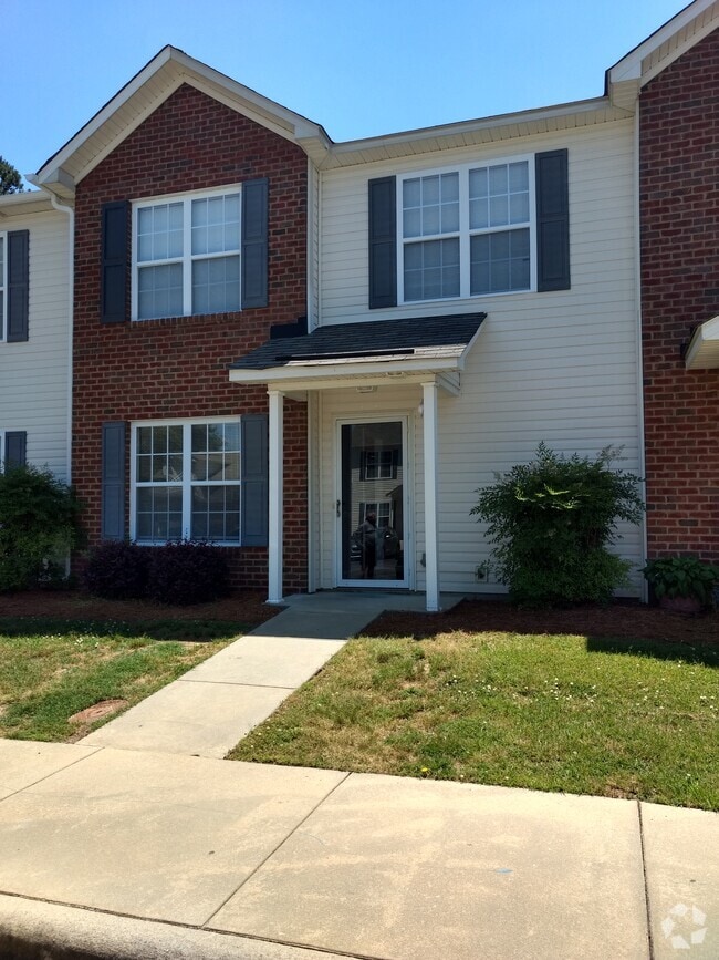 Building Photo - 4135 Dudleys Grant Dr