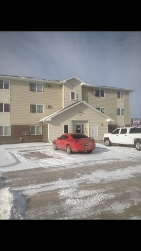front - 1321 1st Ave SW