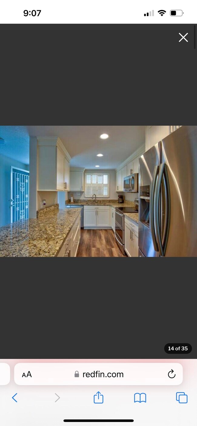 Building Photo - 1100 Ponce De Leon Cir