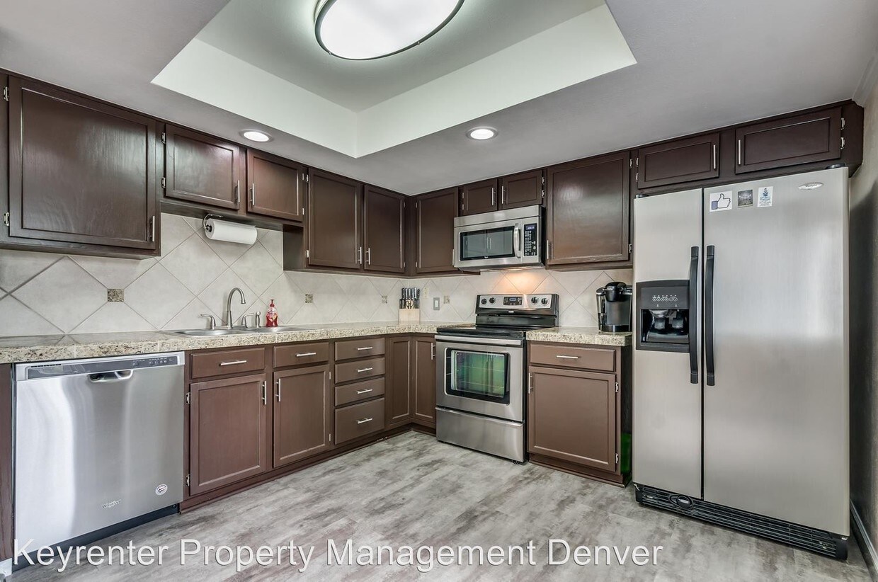 Primary Photo - 3 br, 3 bath House - 13691 E Evans Ave