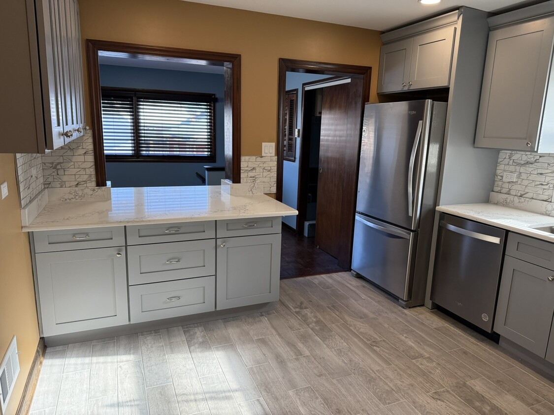 Foto del edificio - 2427 N Erie St