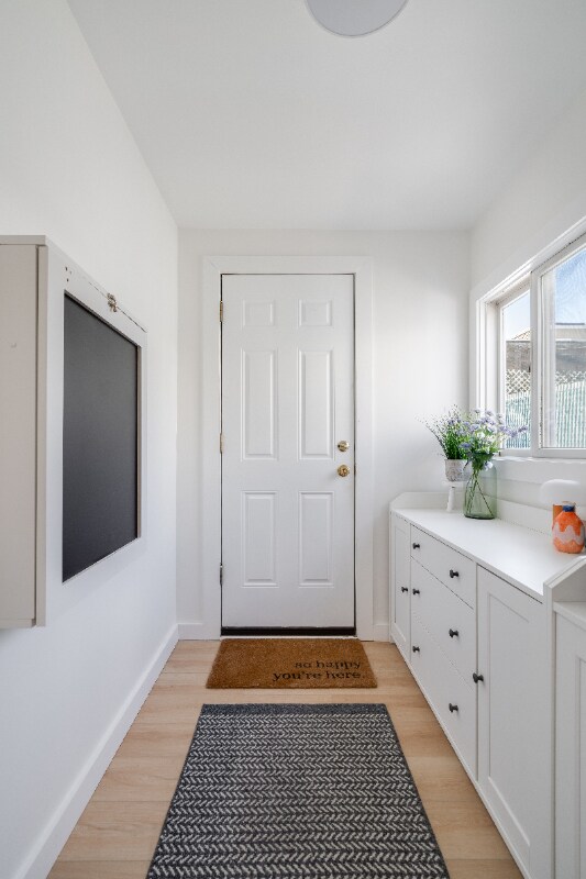 Foto del edificio - 12 W 52nd St