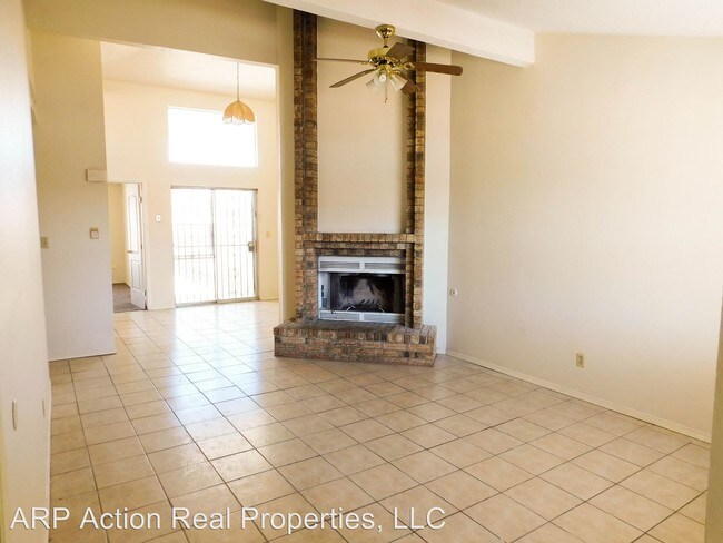 Building Photo - 3 br, 1.5 bath House - 6021 Bridalveil
