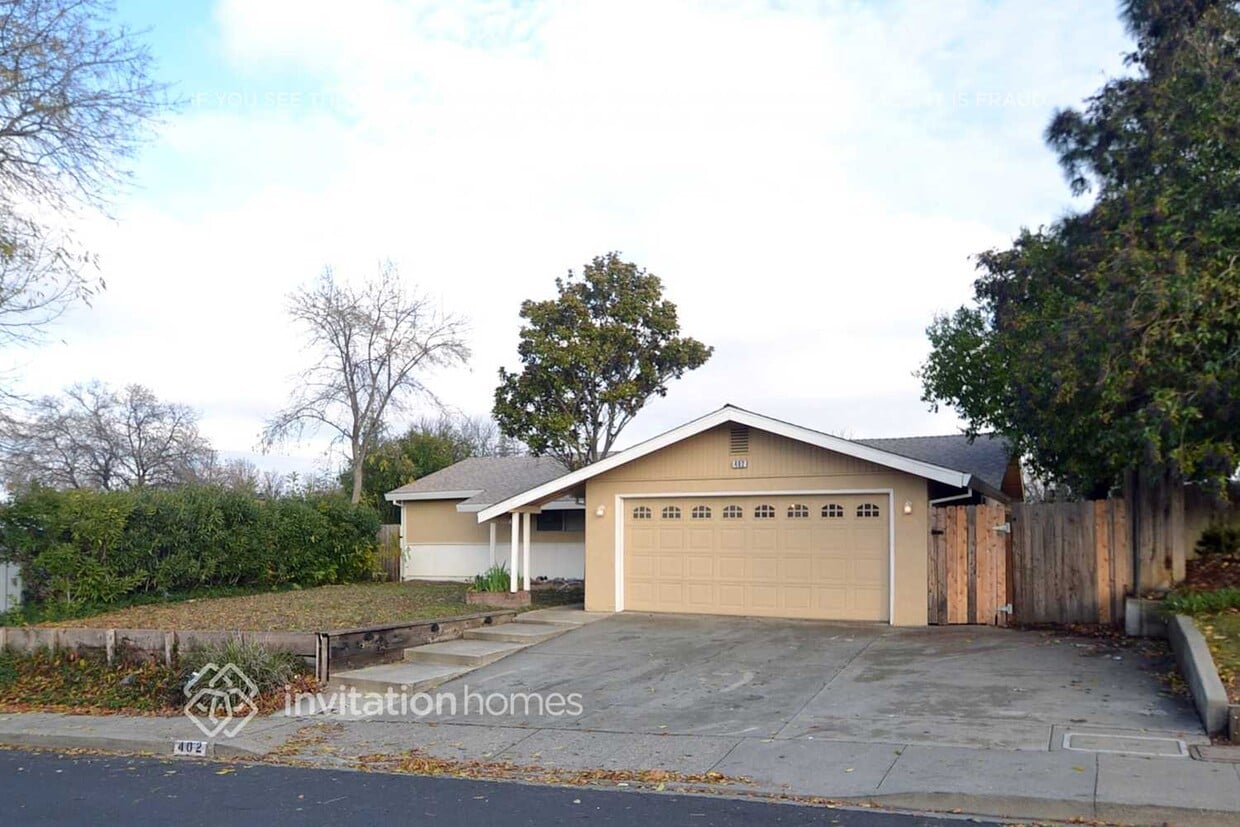 Primary Photo - 402 Springvalley Dr