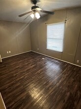 Building Photo - 2021 N Battlebell Rd