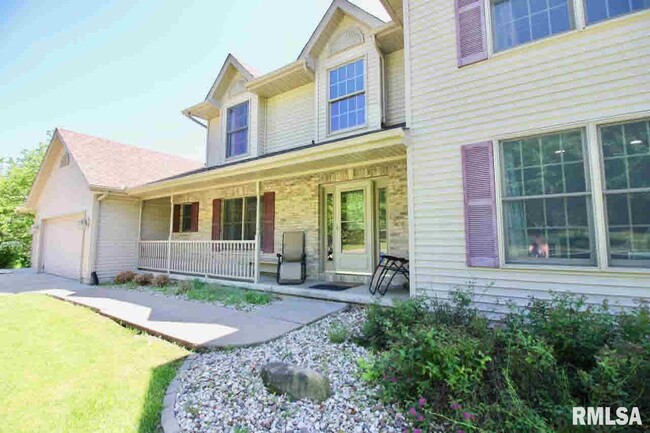 Building Photo - 7061 Holdorf Dr