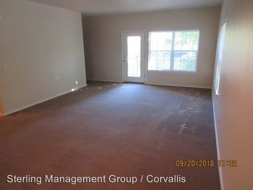Foto del edificio - 2839 SW Western Blvd