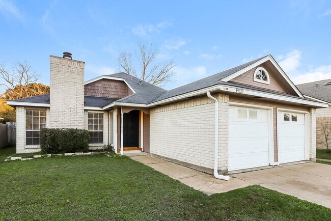 Foto del edificio - 19523 Lake Hollow Ln