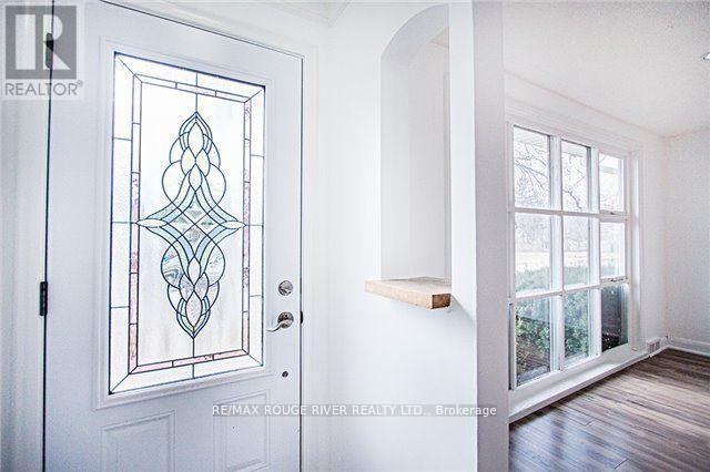 Building Photo - 200 Trent St E