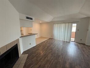 Building Photo - 8048 Sands Point Dr