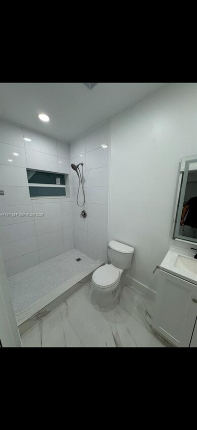 Building Photo - 12501 SW 84th Avenue Rd